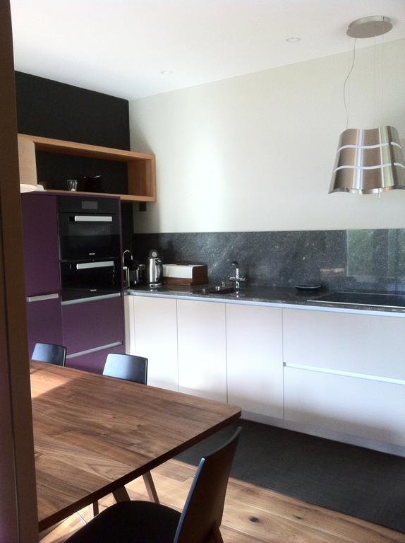 Chalet Park Apartment Mit Sauna Hamam Diemtigen Szoba fotó